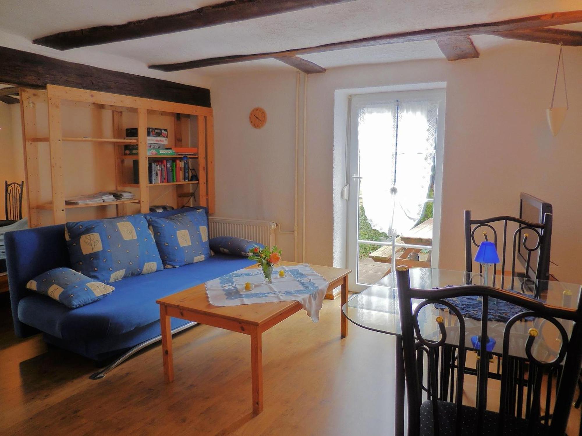 Small Apartment In Hesse With Terrace And Garden Frielendorf エクステリア 写真