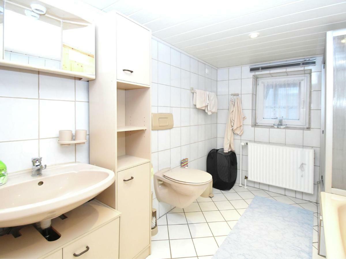 Small Apartment In Hesse With Terrace And Garden Frielendorf エクステリア 写真